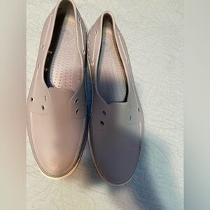Men's NATIVE brand rubber Slip-On boat Shoes in Gray size 11